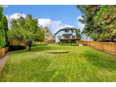 2221 NW 138th Street Vancouver WA 98685