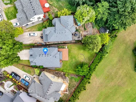2221 NW 138th Street Vancouver WA 98685