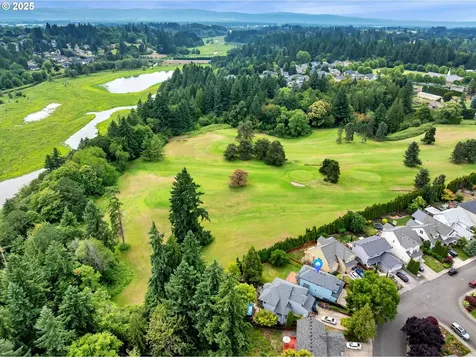 2221 NW 138th Street Vancouver WA 98685