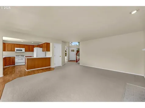 2221 NW 138th Street Vancouver WA 98685