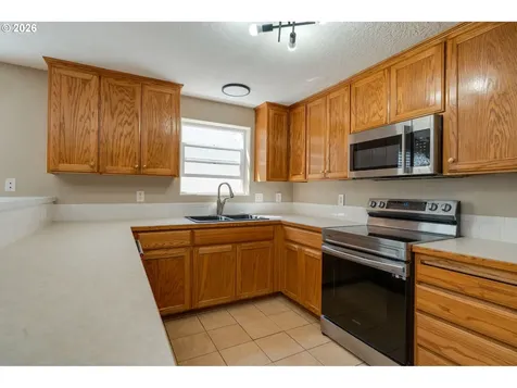 19790 SW Yocom Lane Beaverton OR 97007