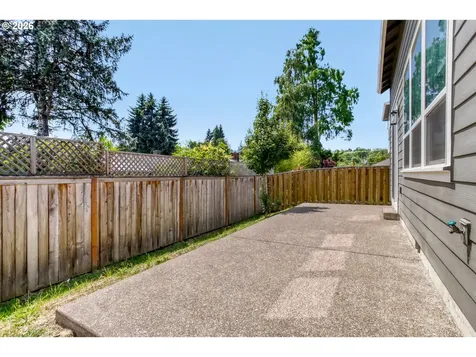 10474 SW Lucy Court Portland OR 97223