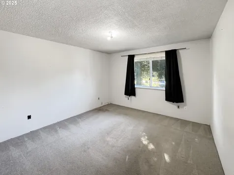 12310 NE 32nd Street Vancouver WA 98682