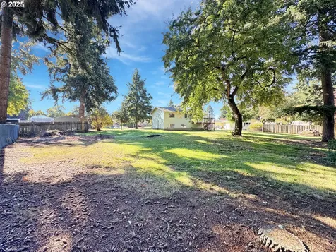 12310 NE 32nd Street Vancouver WA 98682