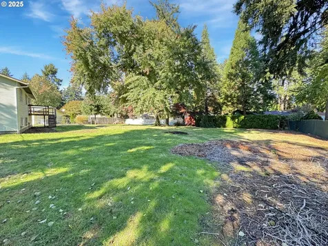 12310 NE 32nd Street Vancouver WA 98682