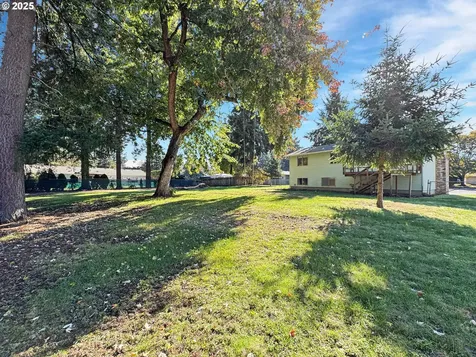 12310 NE 32nd Street Vancouver WA 98682