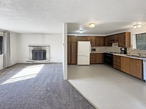 12310 NE 32nd Street Vancouver WA 98682