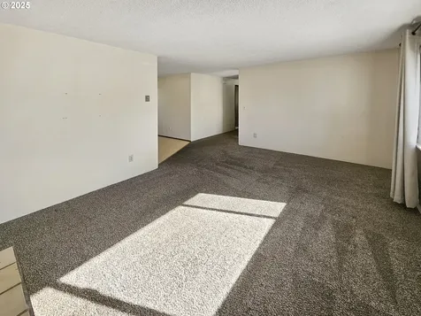 12310 NE 32nd Street Vancouver WA 98682