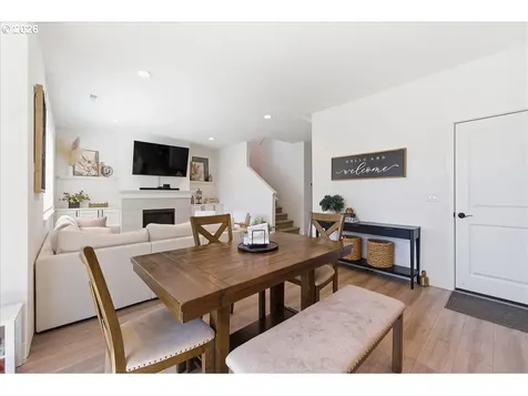 8525 N 1st Street Ridgefield WA 98642