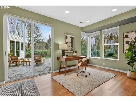 7616 NW Thompson Road Portland OR 97229