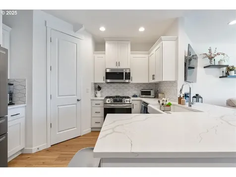 16615 SE Sunshower Place Happy Valley OR 97086