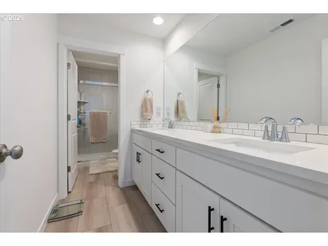 16615 SE Sunshower Place Happy Valley OR 97086