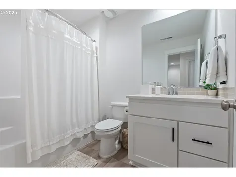 16615 SE Sunshower Place Happy Valley OR 97086
