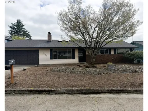 5520 SE Colony Circle Milwaukie OR 97267