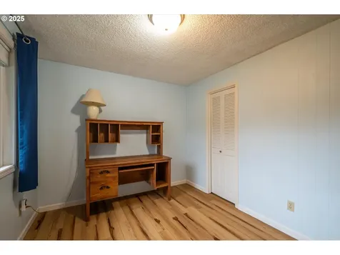 1270 Ford Lane North Bend OR 97459