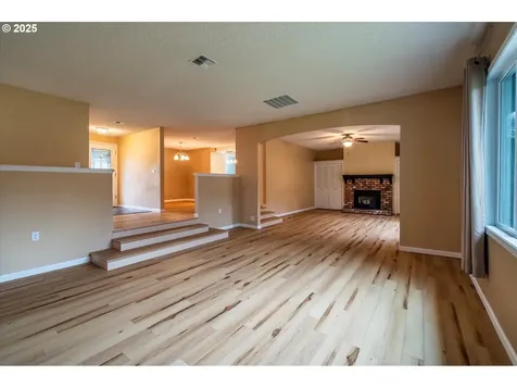 1270 Ford Lane North Bend OR 97459