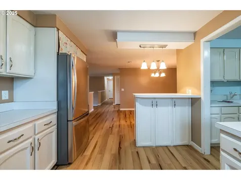1270 Ford Lane North Bend OR 97459