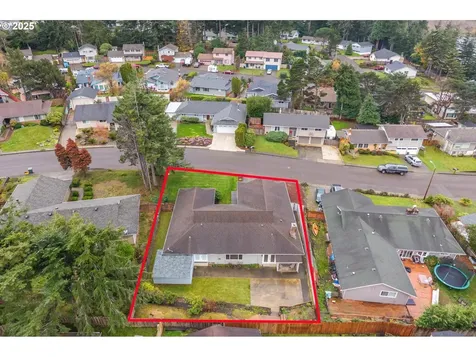 1270 Ford Lane North Bend OR 97459