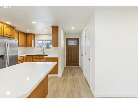 6253 SW 204th Place Beaverton OR 97078