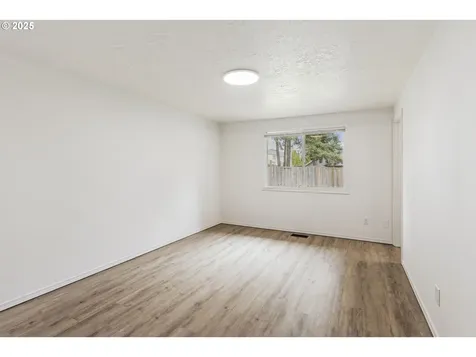6253 SW 204th Place Beaverton OR 97078