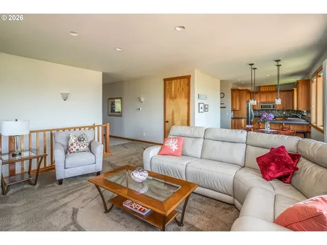 2165 Skyline Drive Seaside OR 97138