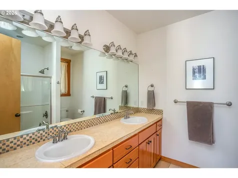 2165 Skyline Drive Seaside OR 97138