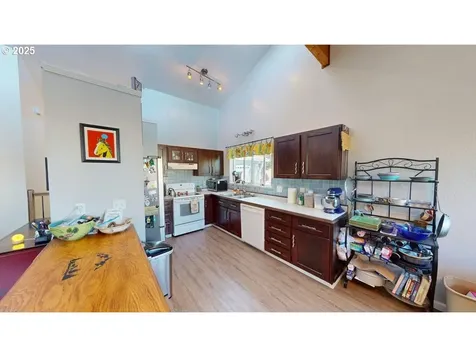 94239 Terrace Garden Way Gold Beach OR 97444