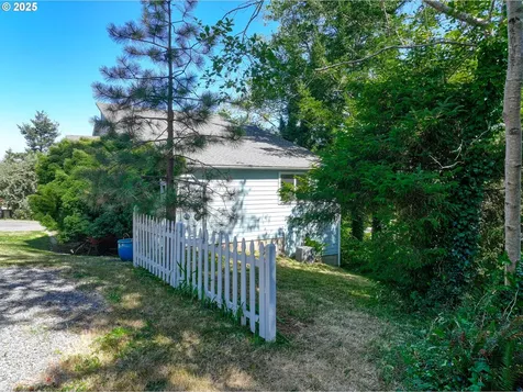94239 Terrace Garden Way Gold Beach OR 97444