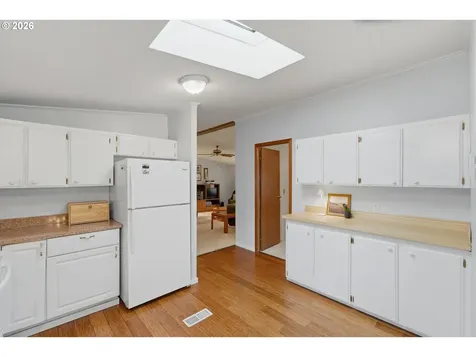5885 NE Jacobson Street Hillsboro OR 97124