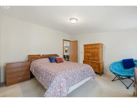 5885 NE Jacobson Street Hillsboro OR 97124
