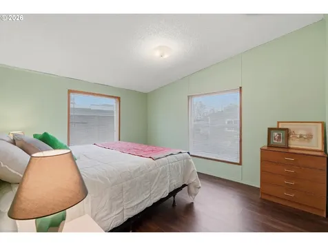 5885 NE Jacobson Street Hillsboro OR 97124