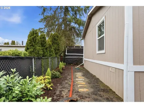 5885 NE Jacobson Street Hillsboro OR 97124