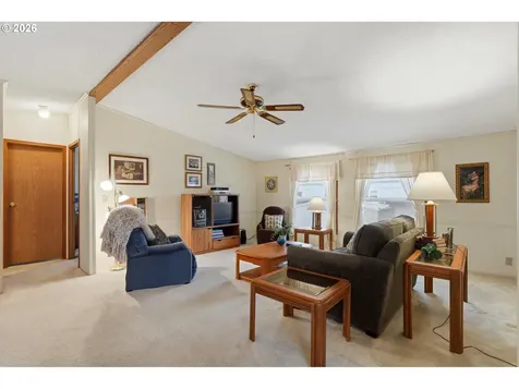 5885 NE Jacobson Street Hillsboro OR 97124