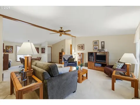 5885 NE Jacobson Street Hillsboro OR 97124