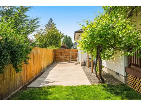 16442 Wayne Drive Oregon City OR 97045