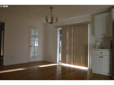 4405 NE 69th Avenue Portland OR 97218