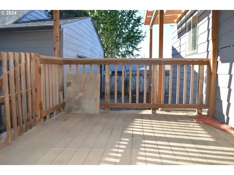 4405 NE 69th Avenue Portland OR 97218