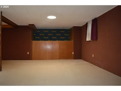 4405 NE 69th Avenue Portland OR 97218