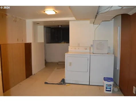4405 NE 69th Avenue Portland OR 97218