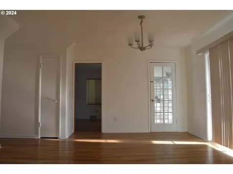4405 NE 69th Avenue Portland OR 97218