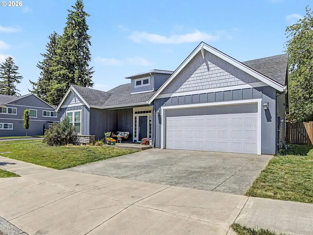 37501 Steelhead Street Sandy OR 97055