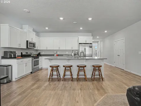 37501 Steelhead Street Sandy OR 97055