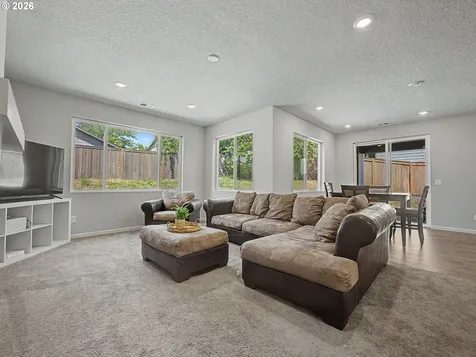 37501 Steelhead Street Sandy OR 97055