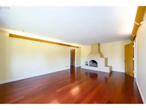 1488 Red Hill Road Oakland OR 97462