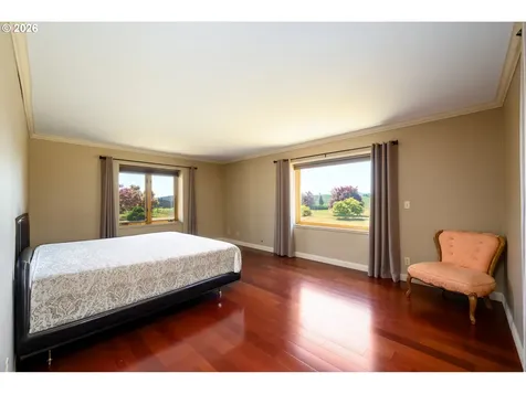1488 Red Hill Road Oakland OR 97462