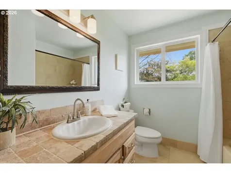 6901 NW Canyon Crest Loop Vancouver WA 98665