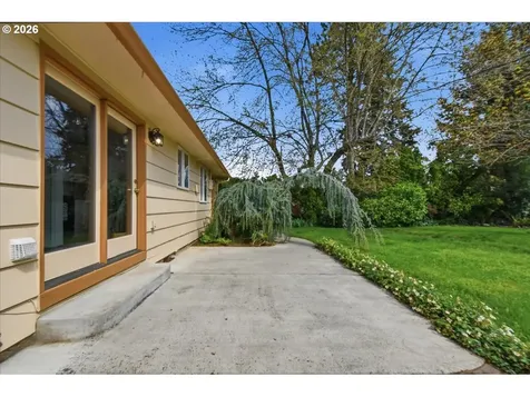 6901 NW Canyon Crest Loop Vancouver WA 98665