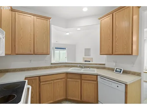 8009 NE 21st Way Vancouver WA 98664