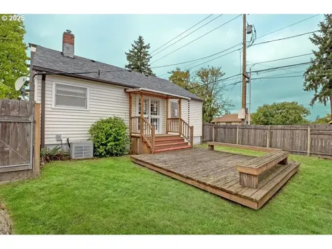 7154 N Concord Avenue Portland OR 97217