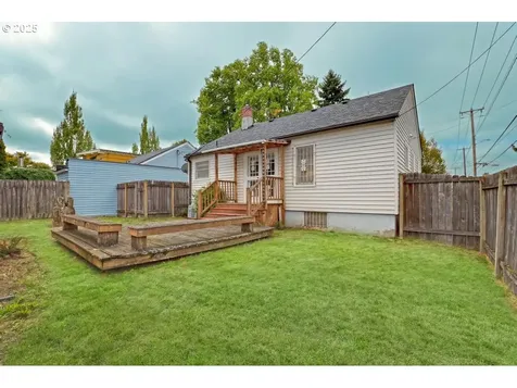 7154 N Concord Avenue Portland OR 97217